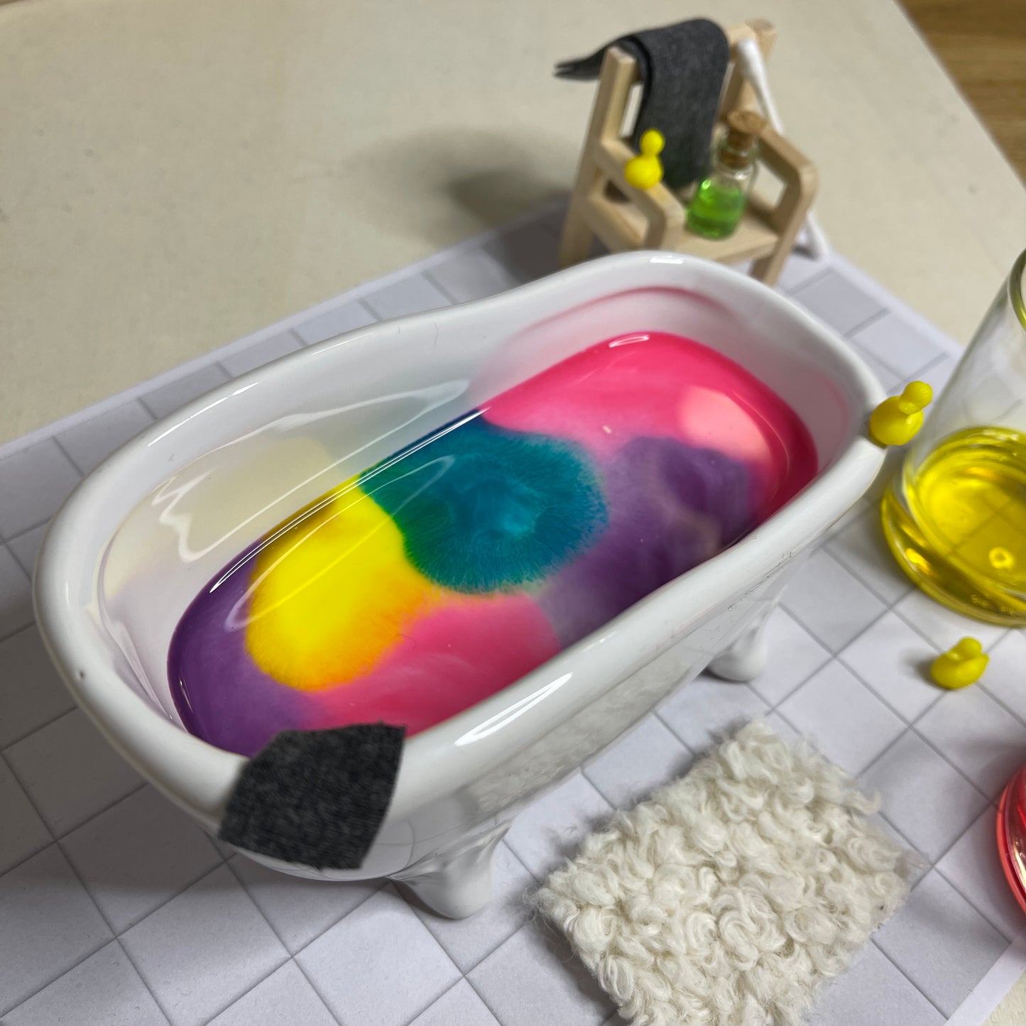 Badewanne Keramik weiß