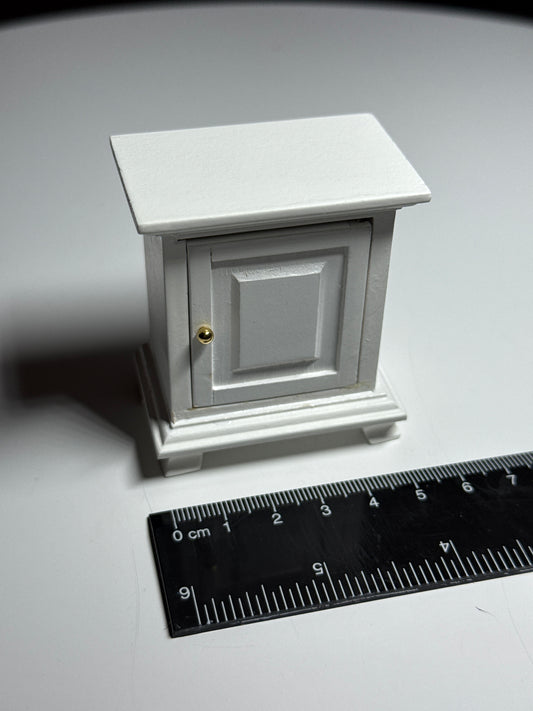 Nachttisch weiss B-Ware