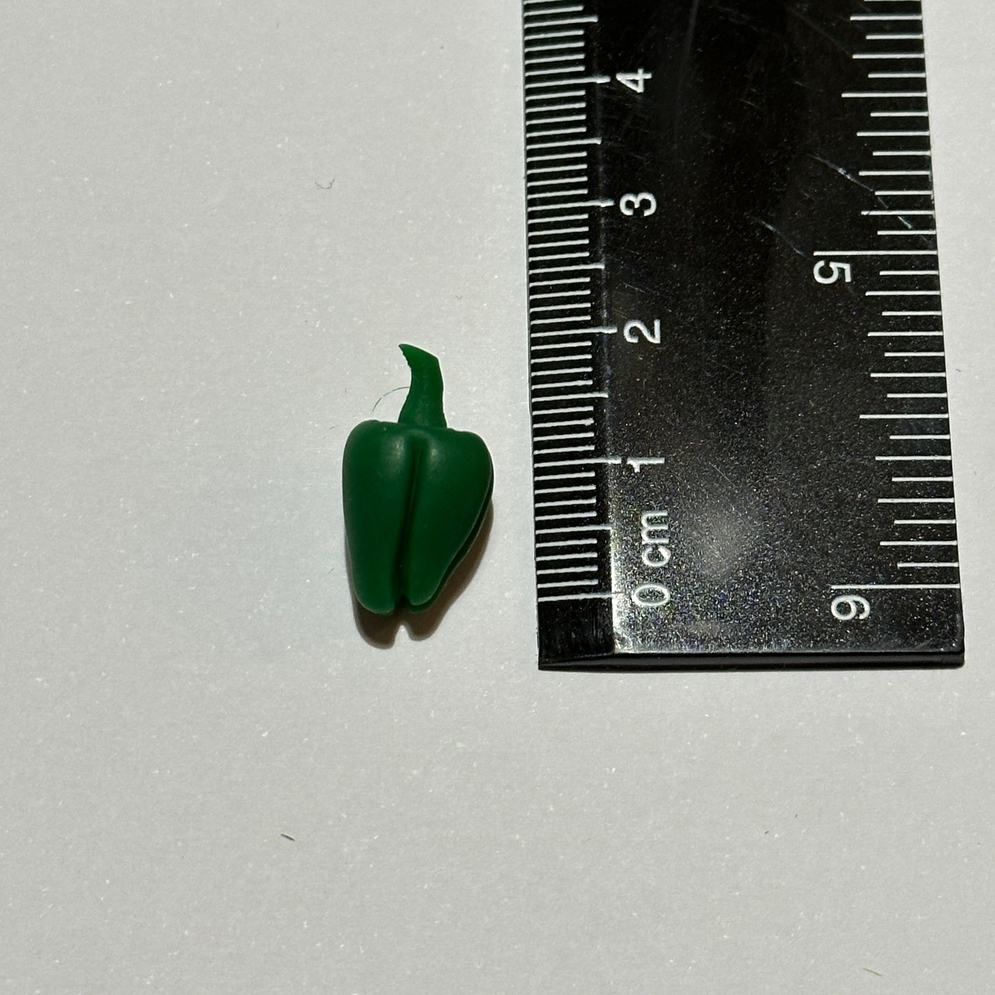 SALE - Paprika grün